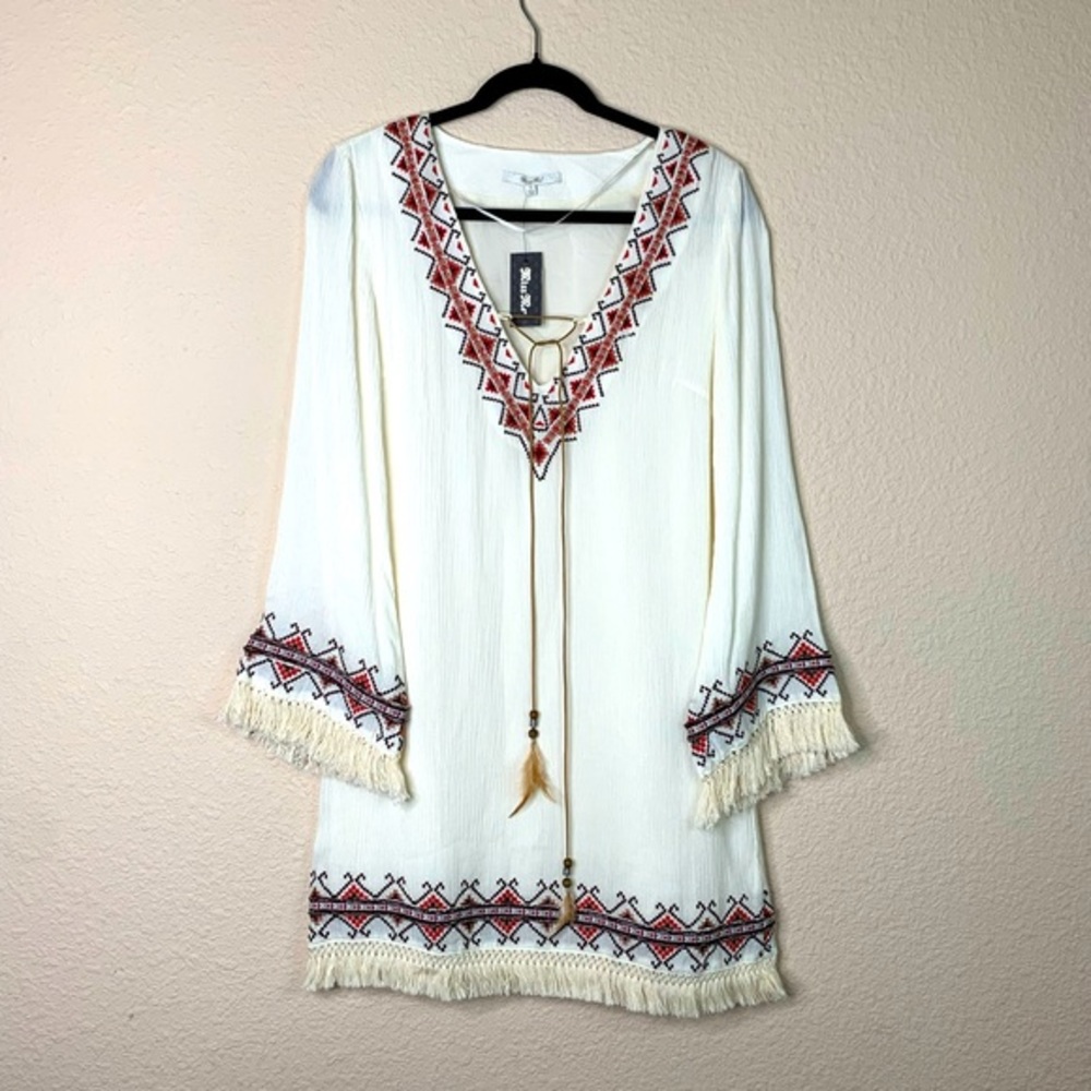 Miss Me Tunic Top Crepe Tassel Tie Strings Embroidered Peasant BOHO Macrame Sz S